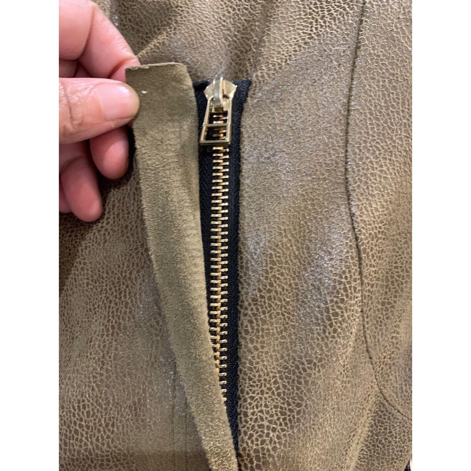 Closeup Of Side Zipper Pocket