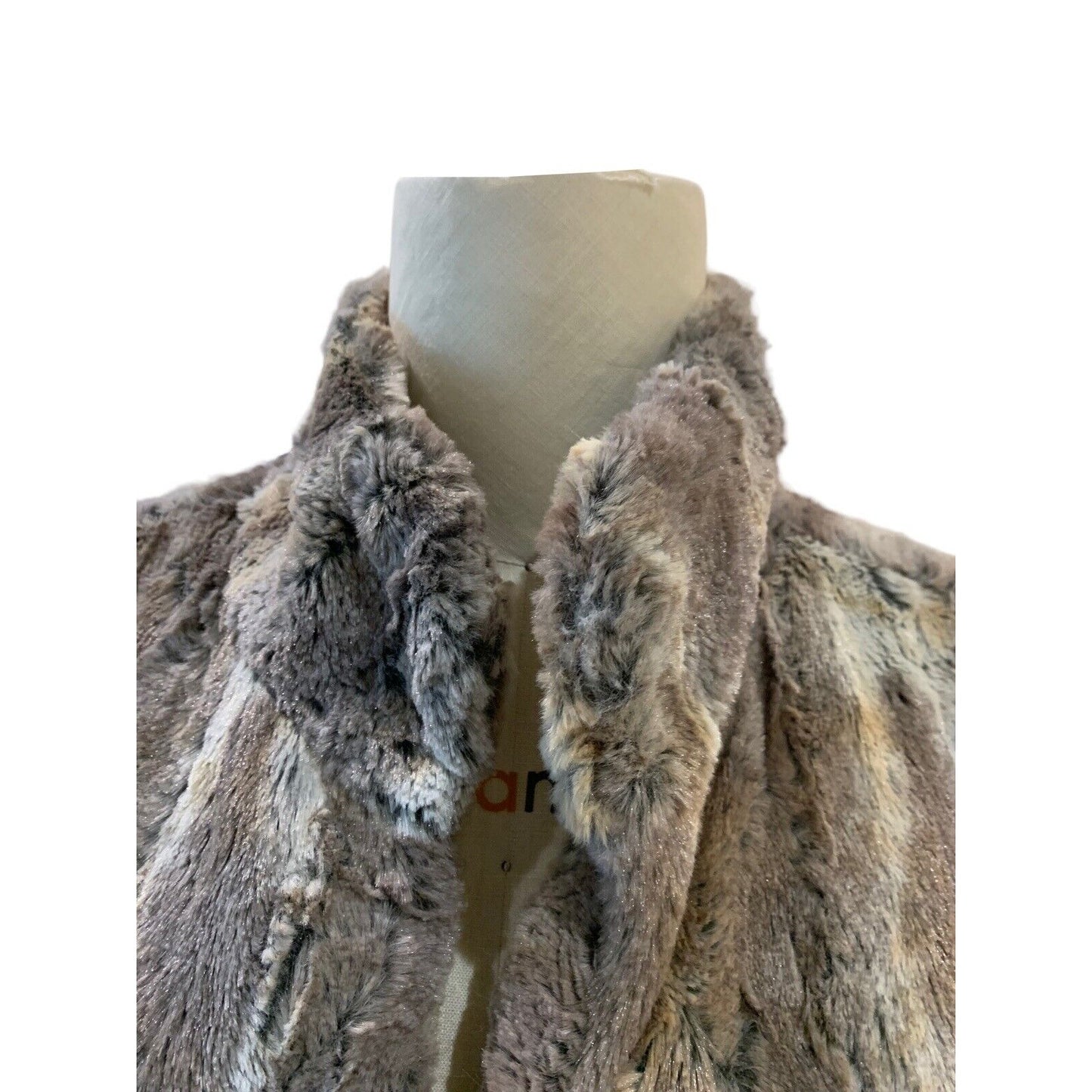 Erin London Women’s Faux Fur Vest With No Closure & Printed Lining