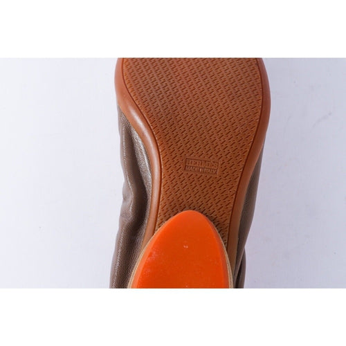 image of shoe bottom