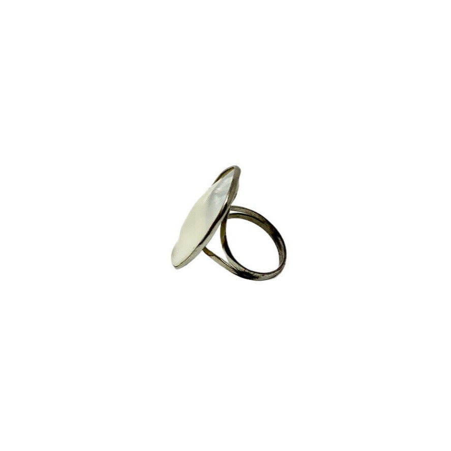 Faux Silver and Imitation Mother of Pearl Ring